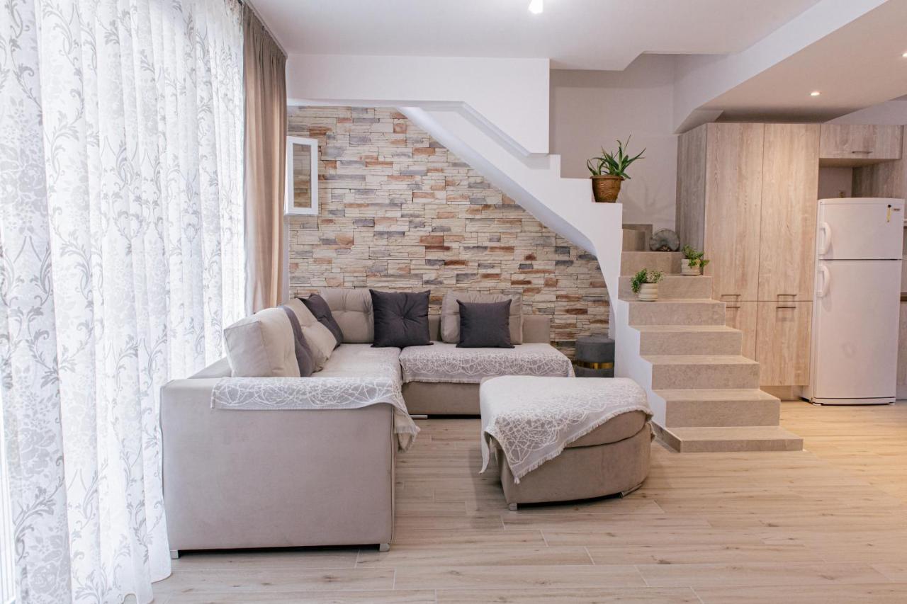 Anastasia'S Apartment Янина Экстерьер фото