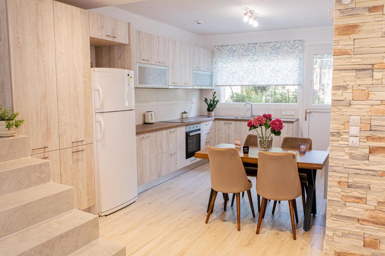 Anastasia'S Apartment Янина Экстерьер фото